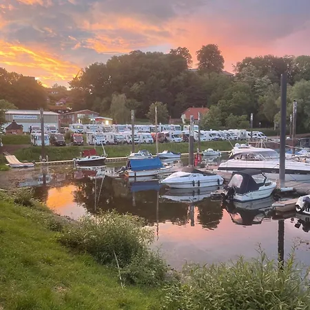 Grillkota Holzhuette * Lauenburg