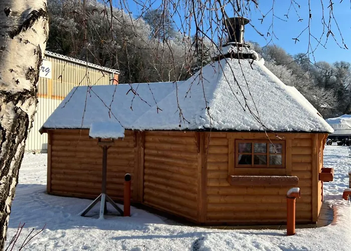 Luxe tent Grillkota Holzhuette